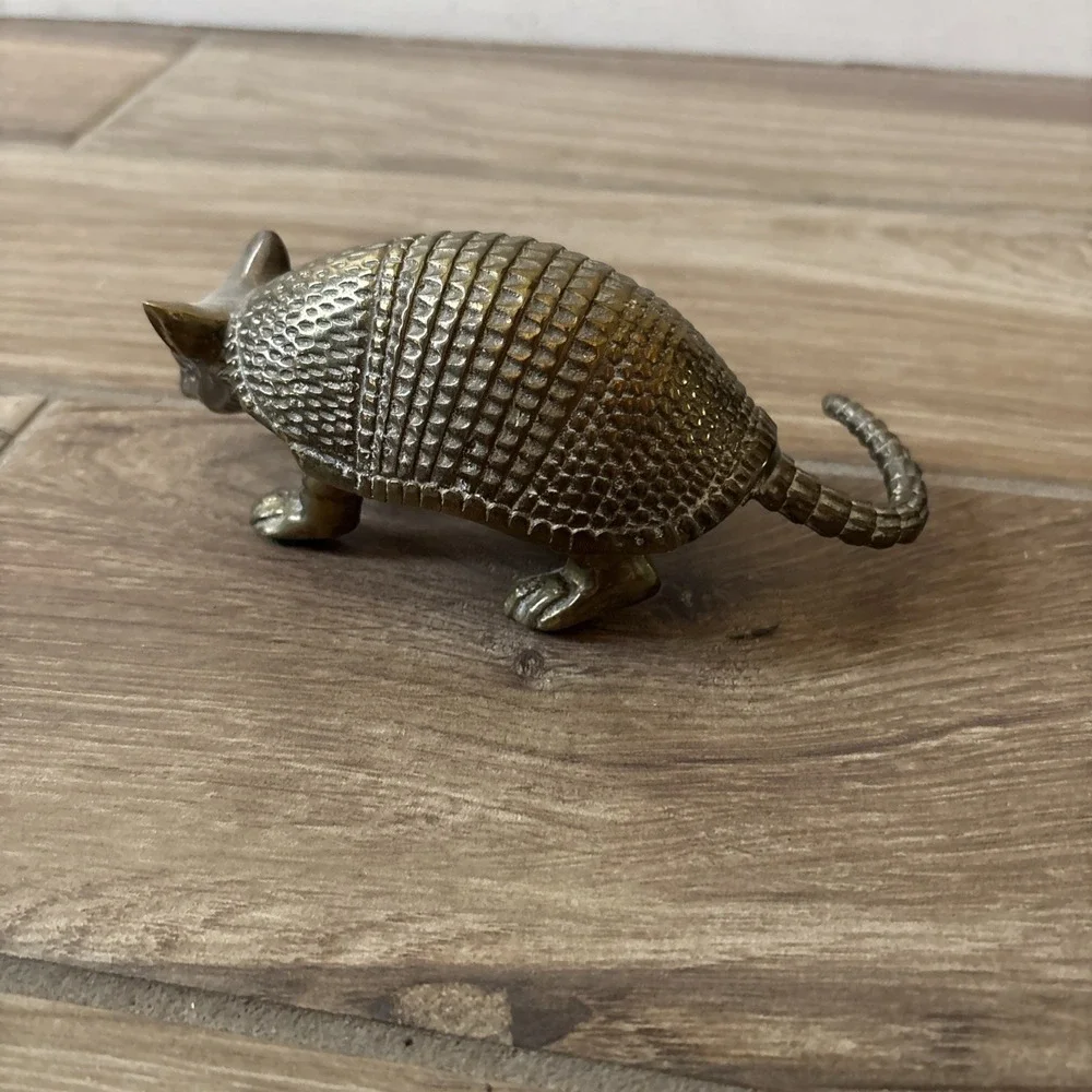 Rare Vintage Solid Brass Armadillo Figurine 7